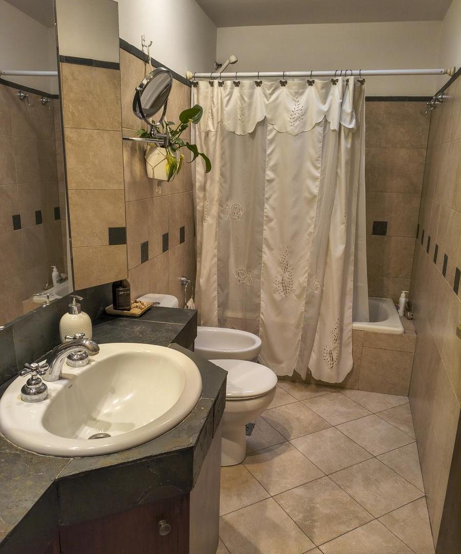 Foto de CASA EN VENTA DORREGO CON TOUR VIRTUAL, imagen 2