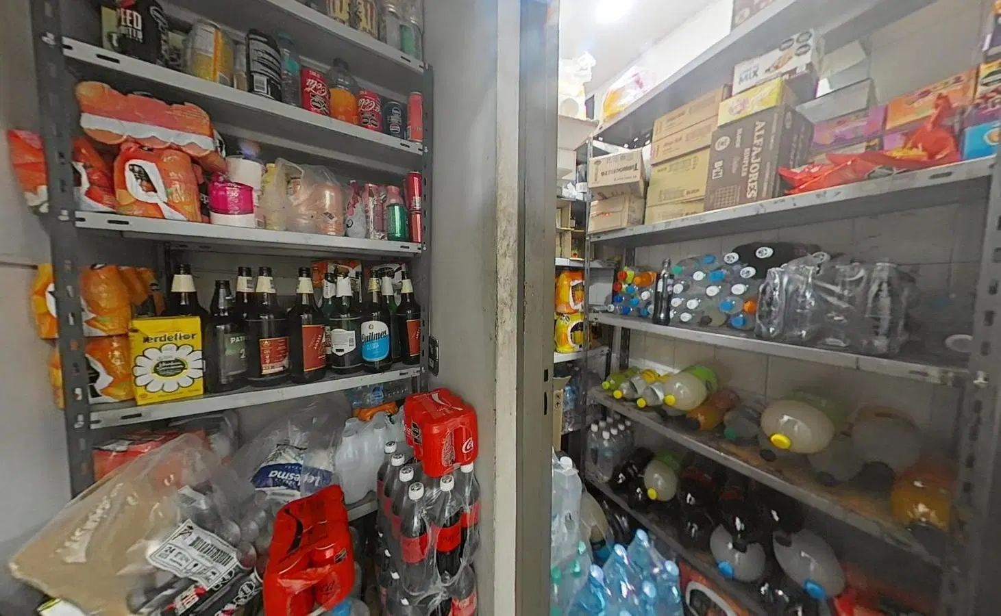 VENTA DE LOCAL MAS FONDO DE COMERCIO EN MENDOZA CAPITAL CON TOUR VIRTUAL 8