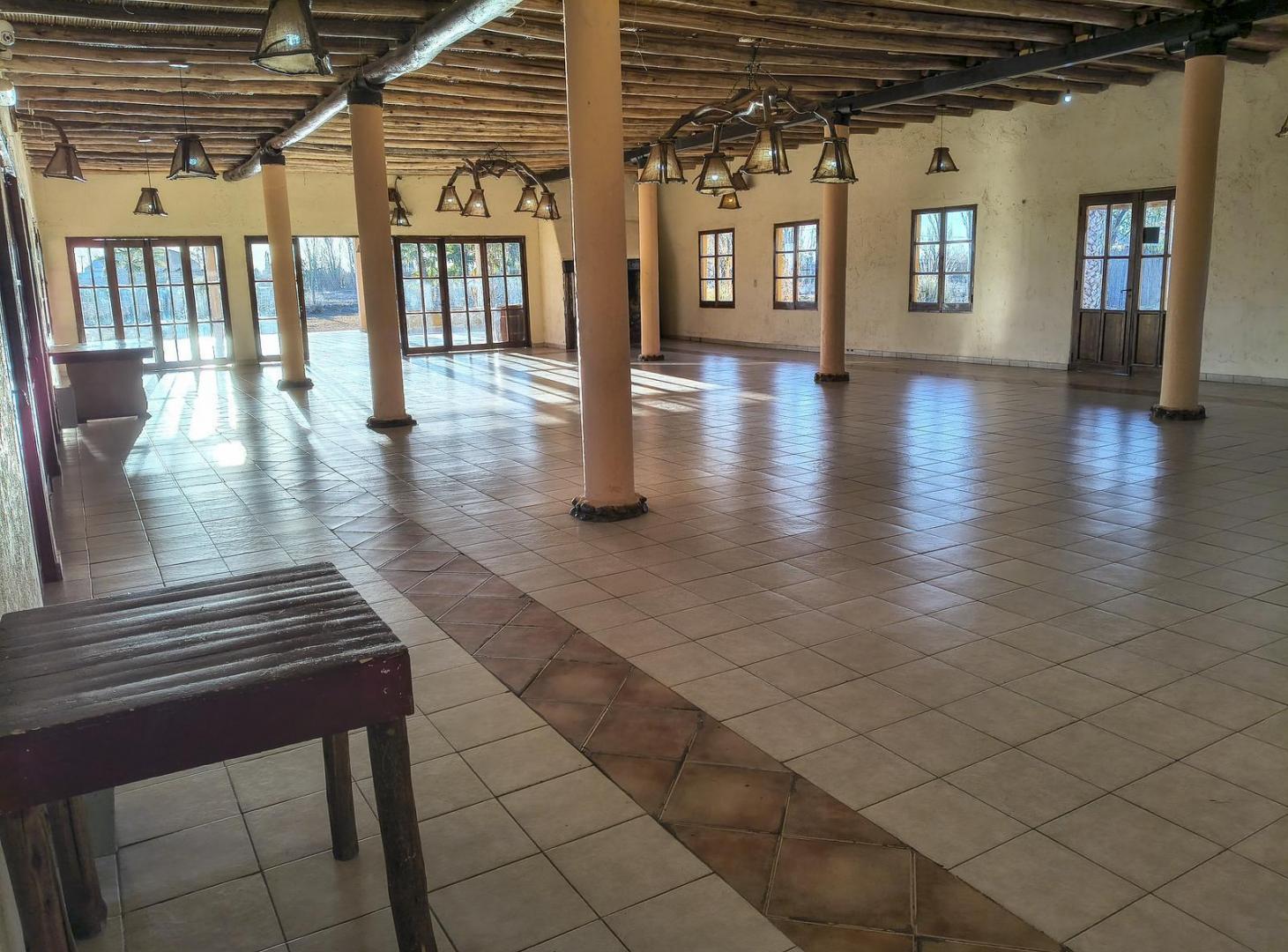Foto de Alquiler Salon de Multiespacion y Eventos en Fray Luis Beltran Mendoza, imagen 3