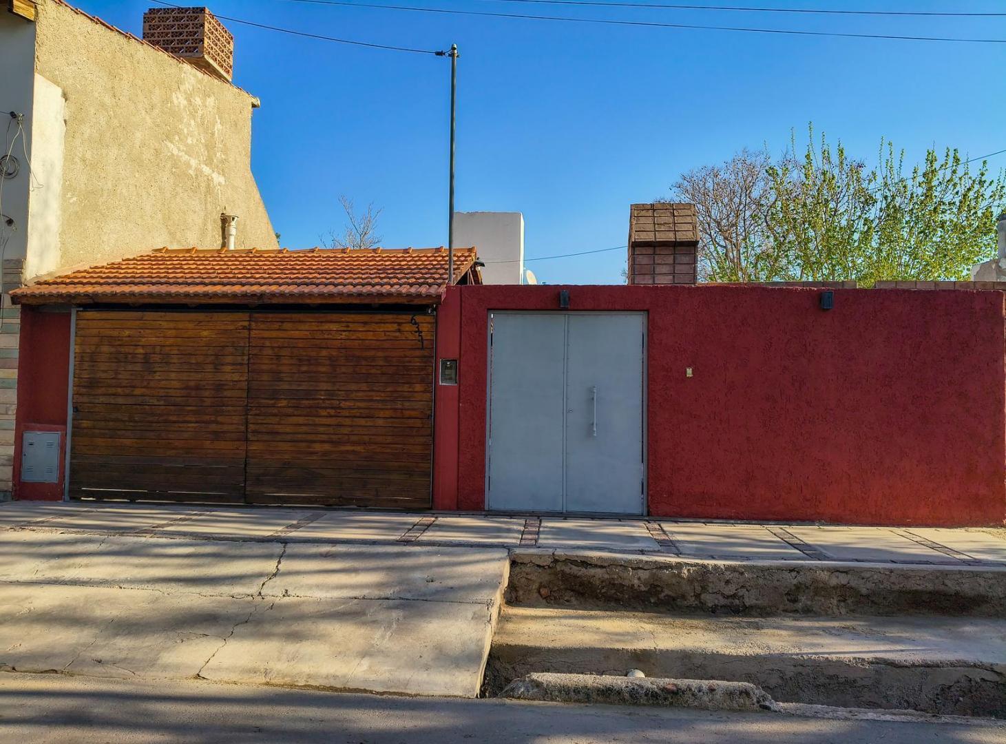 Foto de CASA EN VENTA BARRIO SANTA ANA CON TOUR VIRTUAL, imagen 3