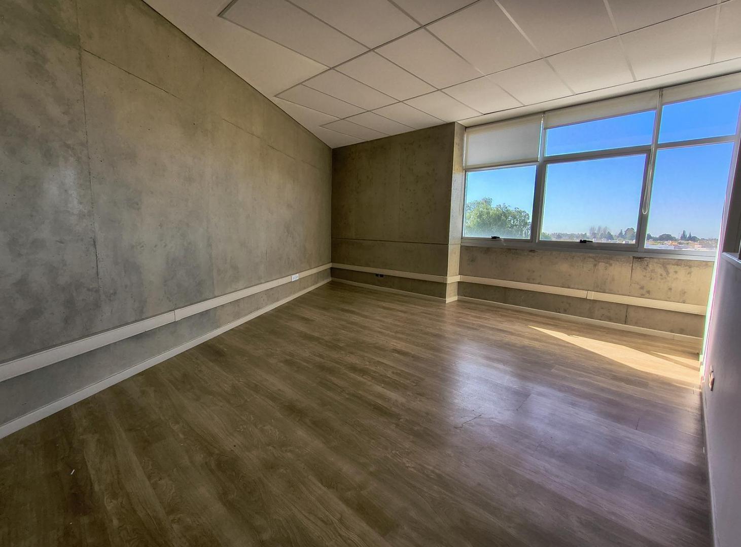 Foto de VENTA OFICINAS EN TORREON CET MAIPU MENDOZA, imagen 3