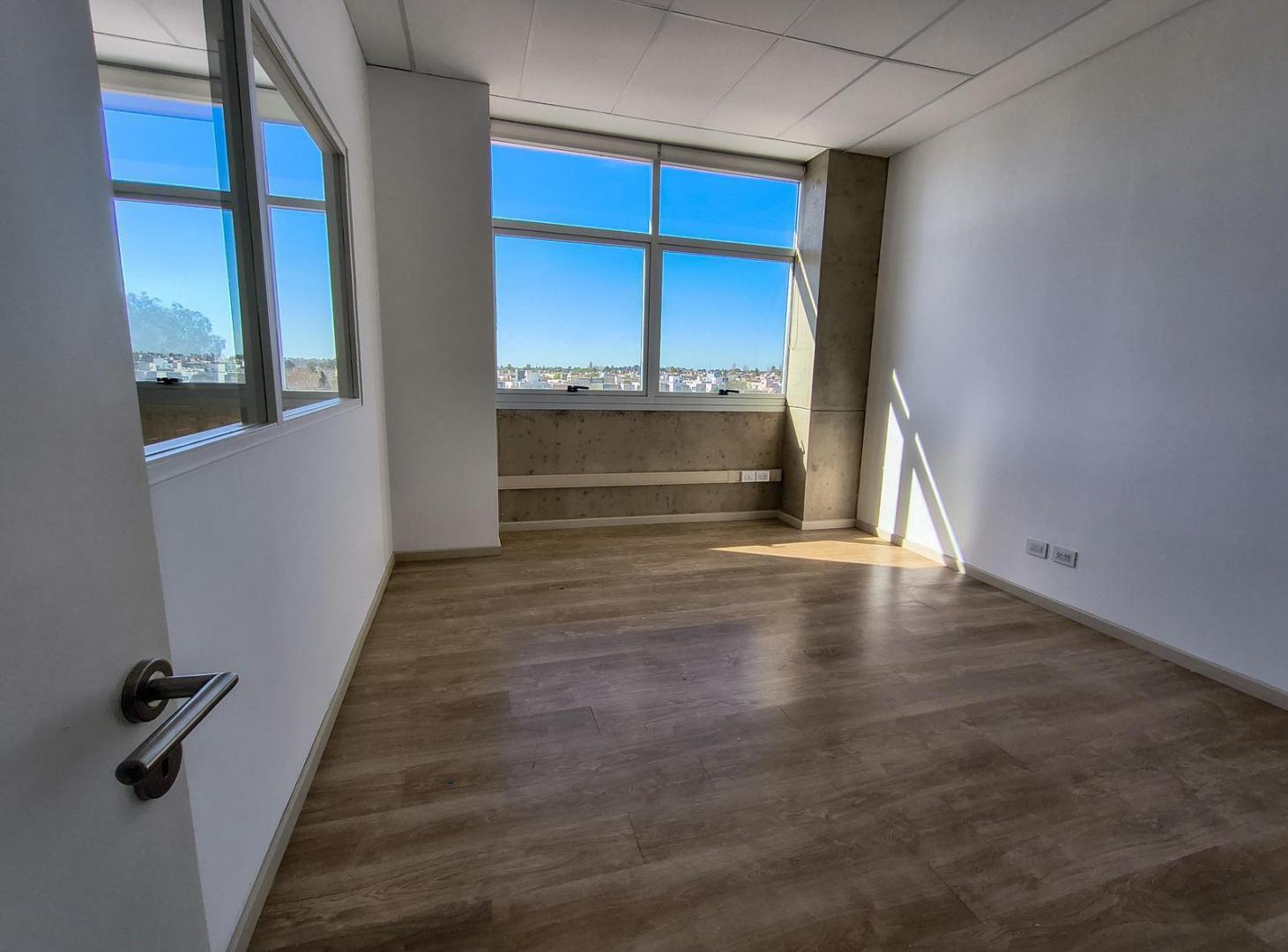 Foto de VENTA OFICINAS EN TORREON CET MAIPU MENDOZA, imagen 5