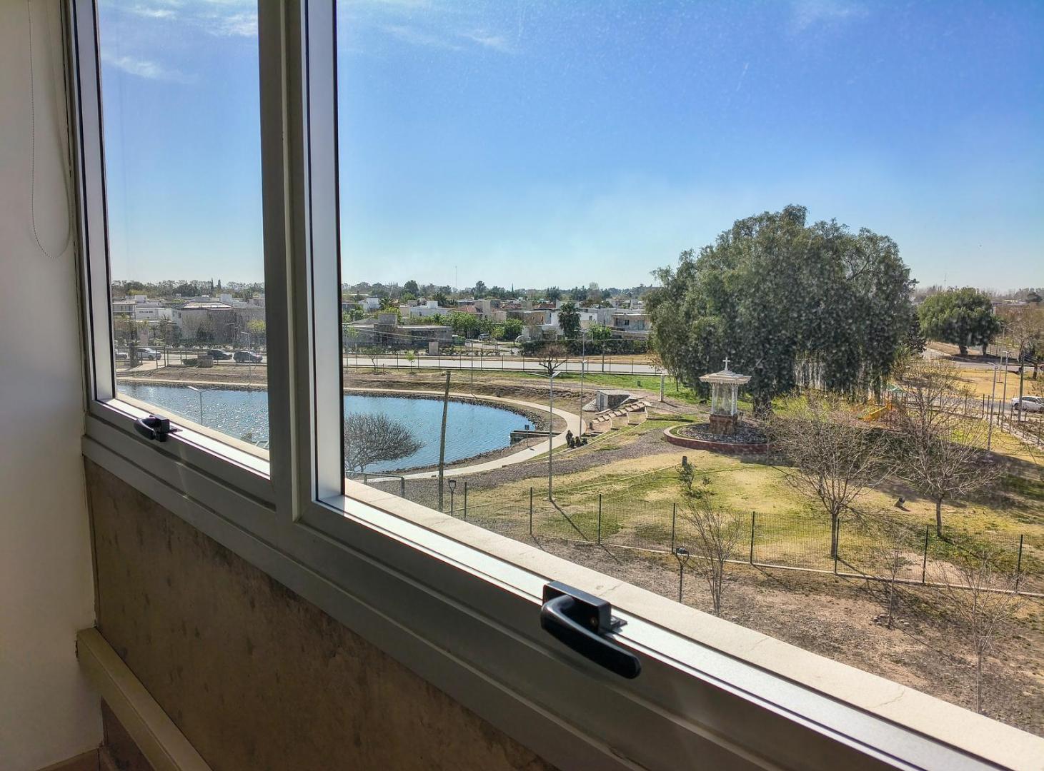 Foto de VENTA OFICINAS EN TORREON CET MAIPU MENDOZA, imagen 2