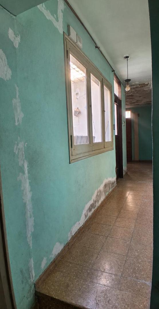 Foto de CASA EN VENTA GODOY CRUZ PARA RECICLAR, imagen 4