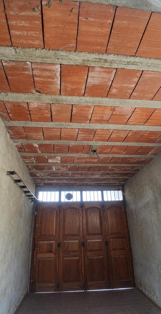 Foto de CASA EN VENTA GODOY CRUZ PARA RECICLAR, imagen 3