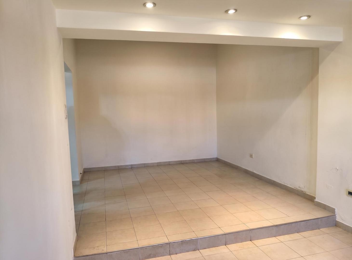 Foto de CASA CON DEPARTAMENTO EN VENTA B° SAN IGNACIO GODOY CRUZ CON TOUR, imagen 1