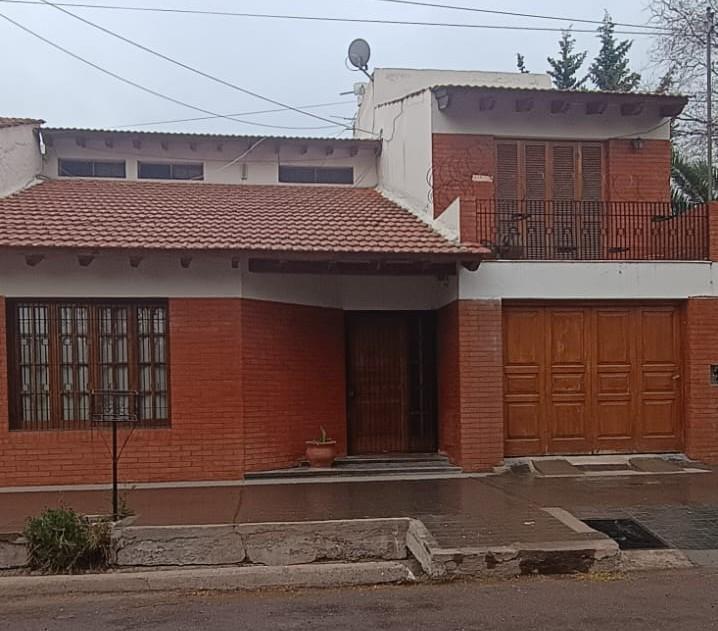 Foto de CASA EN VENTA LUJAN DE CUYO CON TOUR VIRTUAL, imagen 1