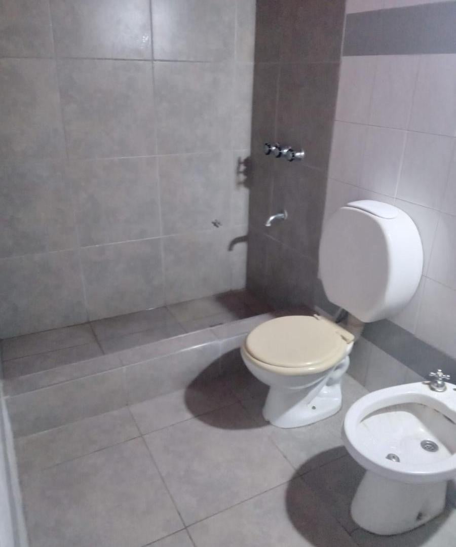 Foto de DUPLEX EN VENTA LUZURIAGA MAIPU, imagen 4