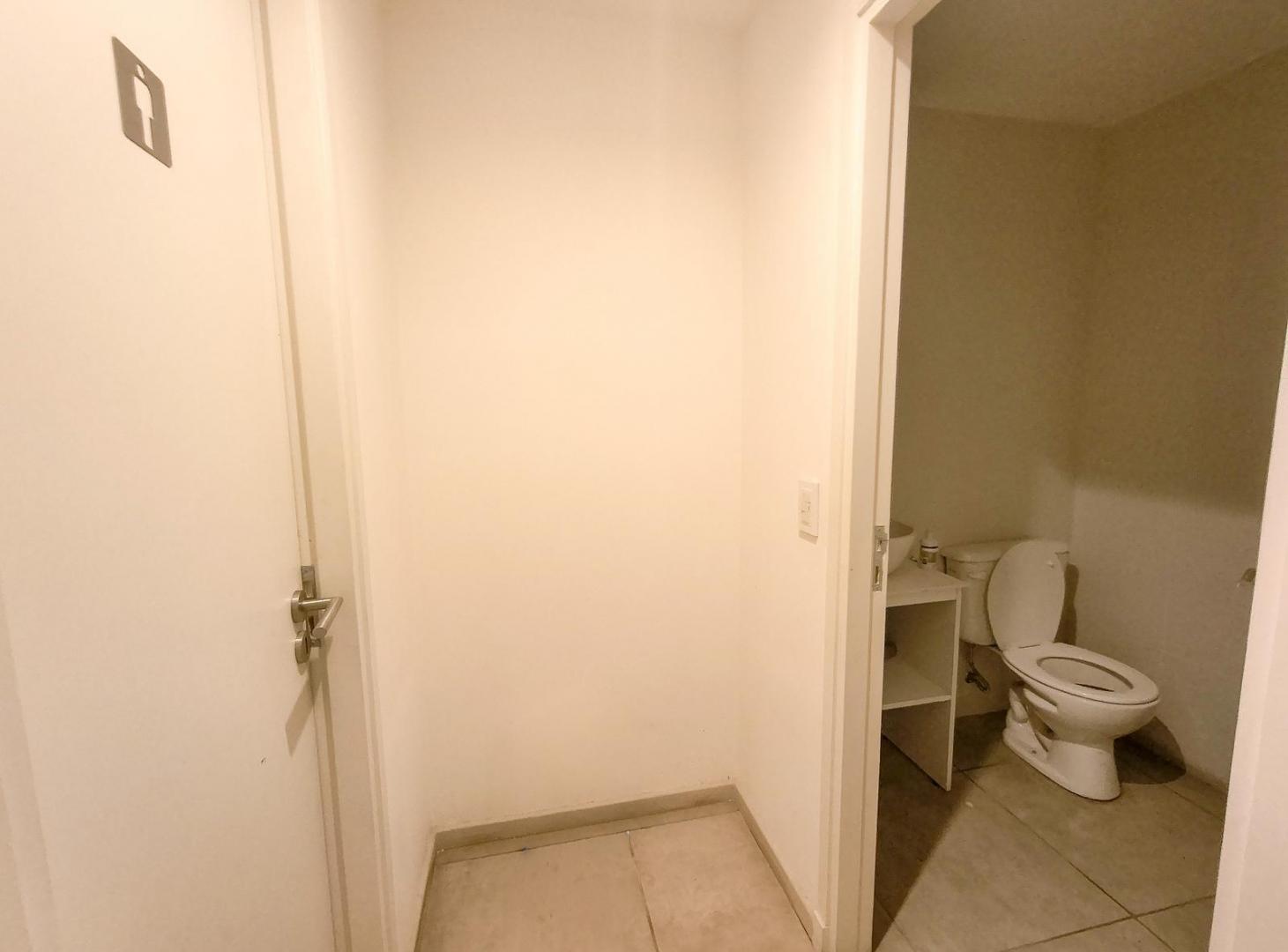 Foto de VENTA LOCAL COMERCIAL L-15 1ER ETAPA NAVE SUR CET TORREON, imagen 4