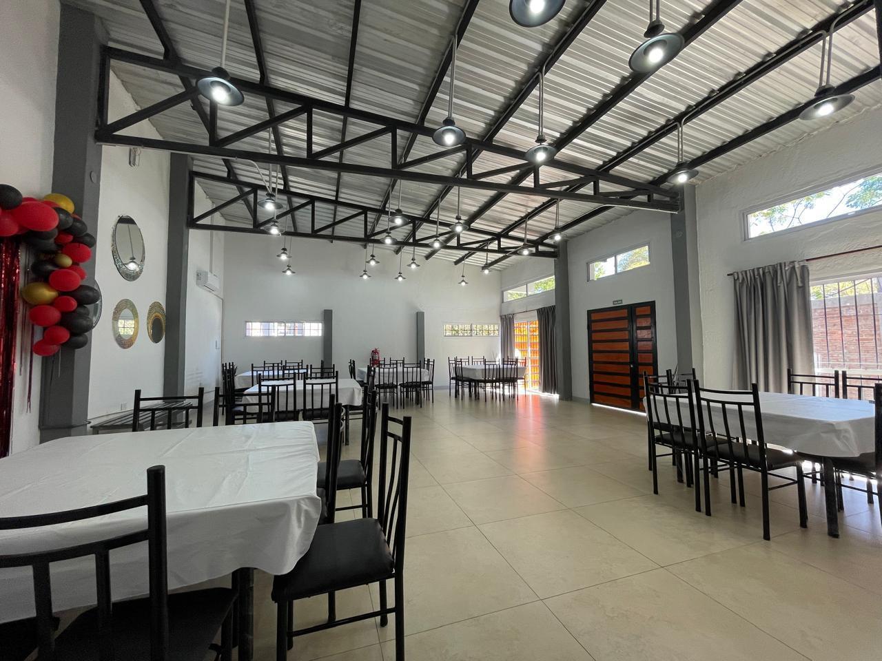 Foto de ALQUILER LOCAL COMERCIAL SALON MULTIUSO EN GUAYMALLEN CON TOUR VIRTUAL, imagen 5