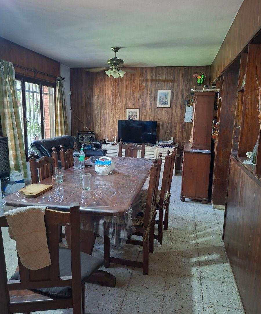 Foto de VENTA: Casa 3 dormi + escritorio B° Poeta Lugones, imagen 4