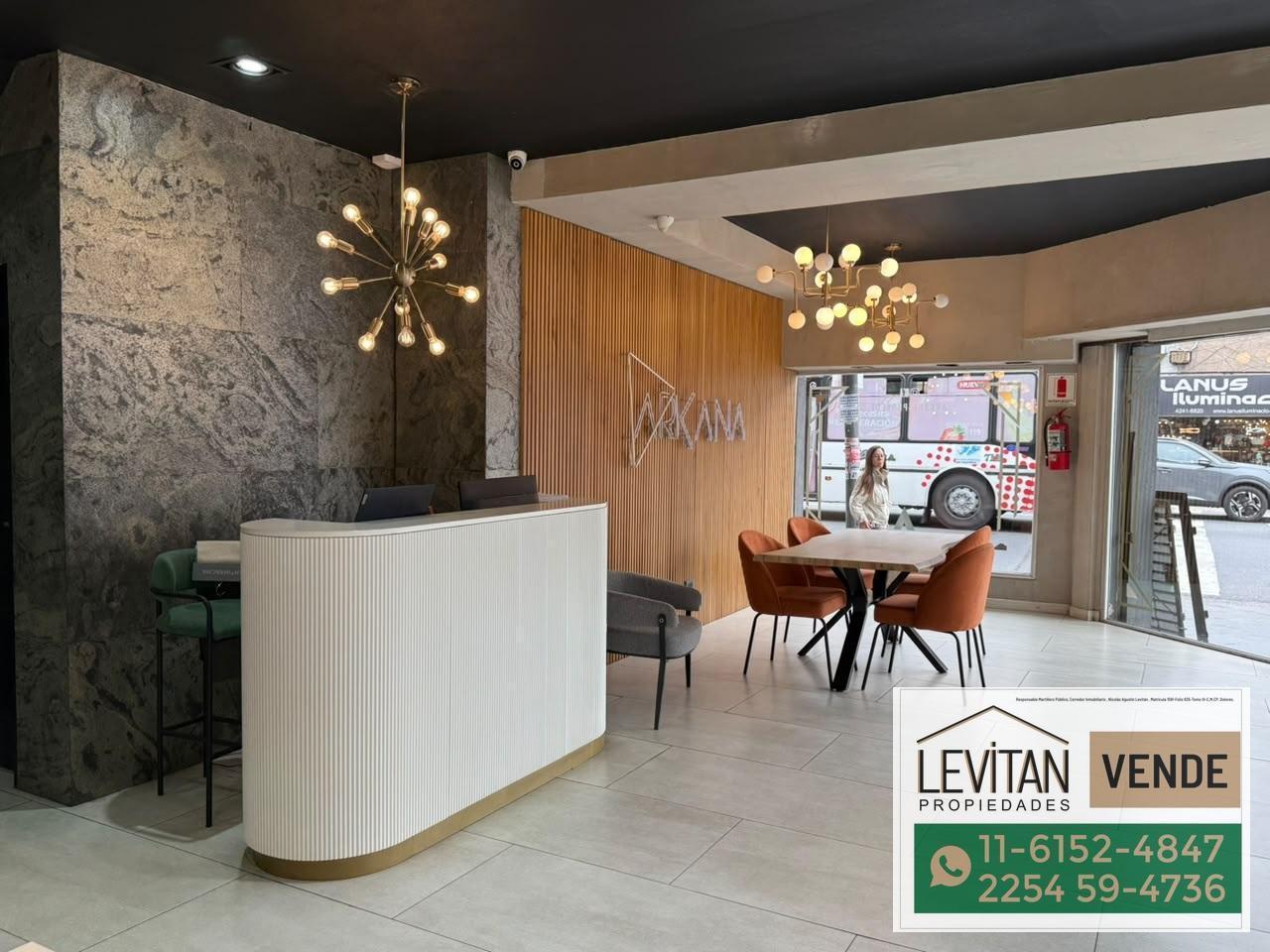 Foto de Local Comercial en Esquina sobre Av. Yrigoyen a 100 m de Estación Lanús, imagen 3