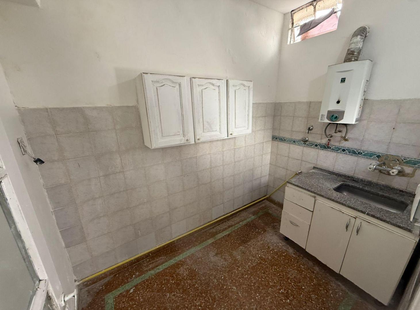 Foto de ALQUILER PH 2 AMB en Lanús Oeste - Patio - Terraza, imagen 3