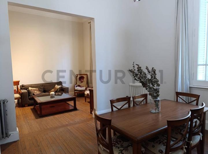 Semipiso de Estilo Francés en Recoleta 5