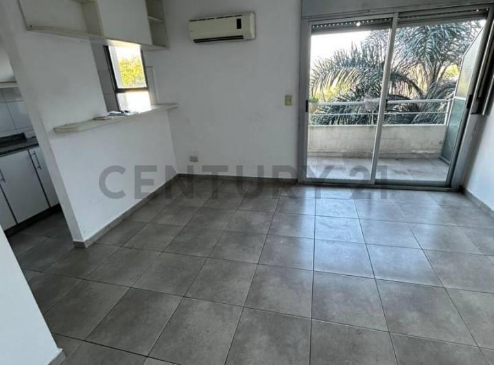 ALQUILER DEPARTAMENTO 2 AMBIENTES COCHERA Y BALCON 4