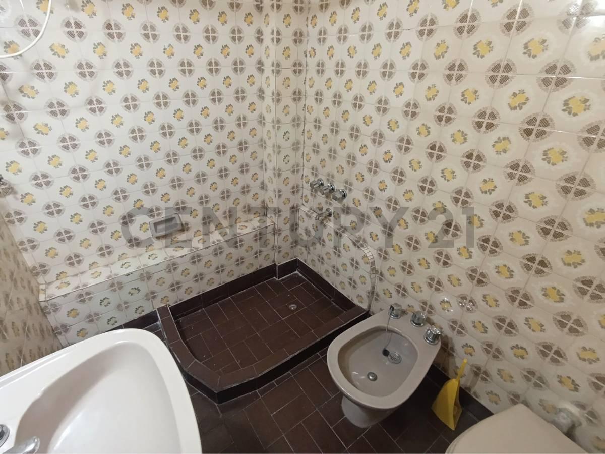 Foto de Departamento 2 ambientes en venta con patio! en Caballito, imagen 5