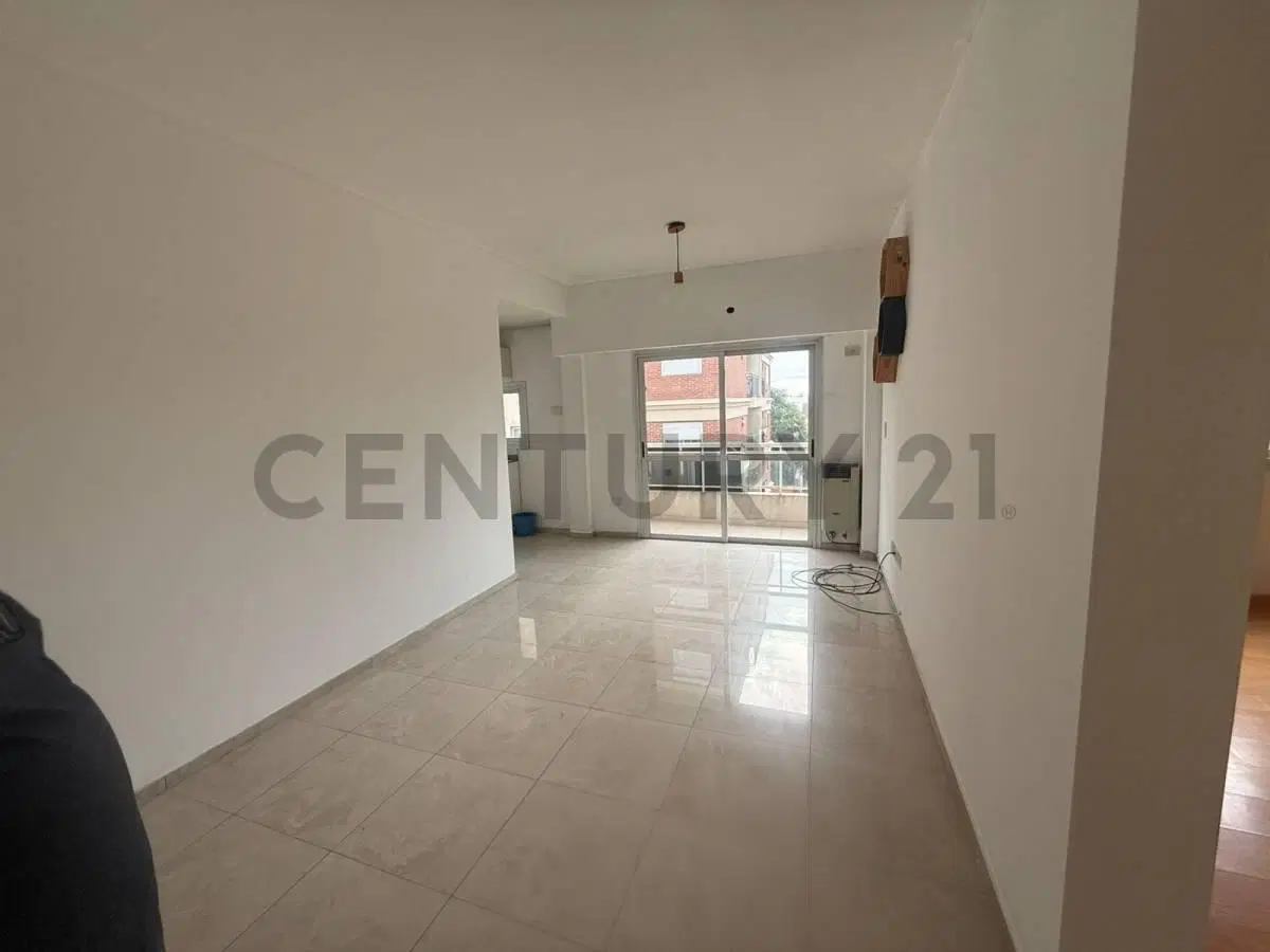 DEPARTAMENTO 2 AMBIENTES 3