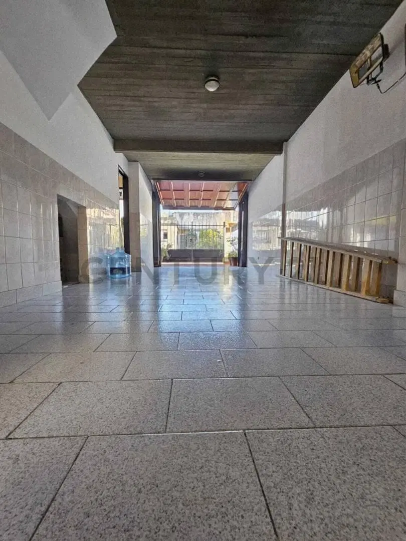 VENTA TRIPLEX  4AMB VERSALLES JARDIN TERRAZA PILETA 4