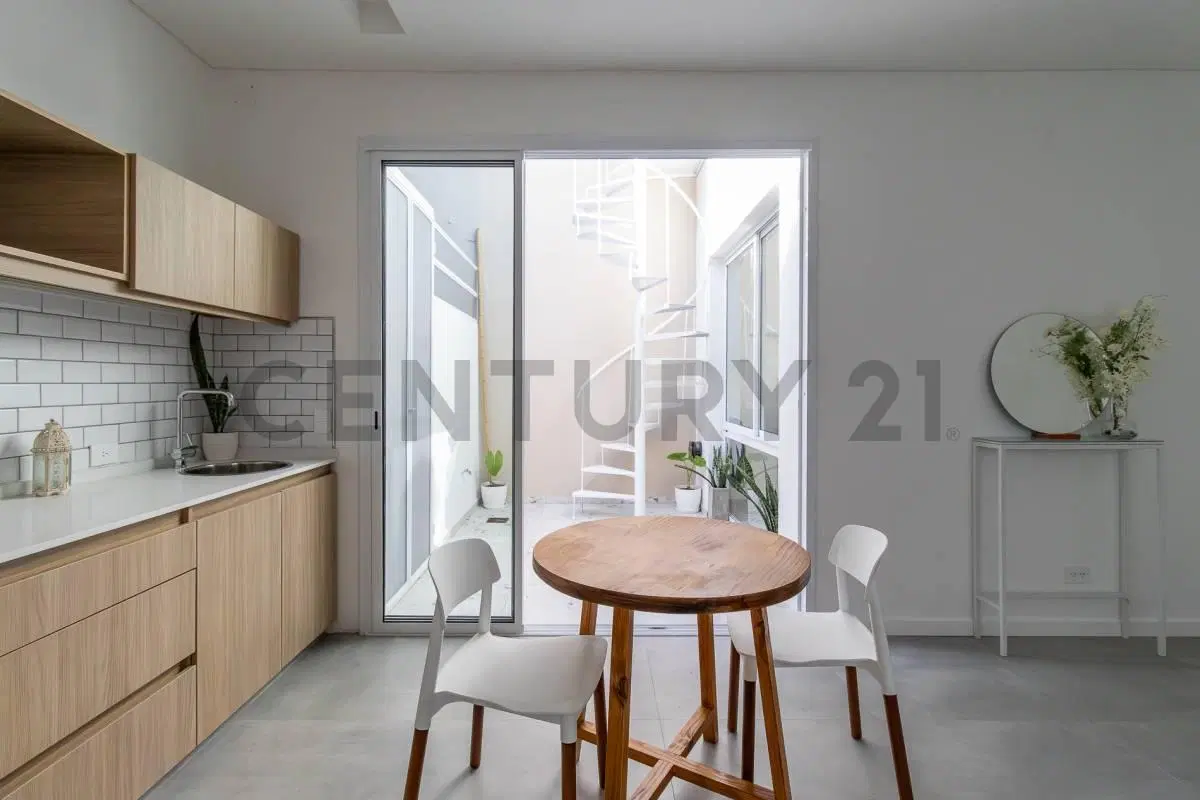 PH 2 Ambientes A Estrenar – Reciclado Íntegramente a Nuevo con Patio y Gran Terraza Propia 4