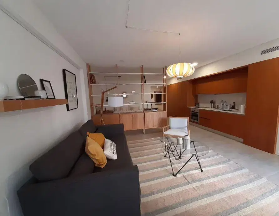 Departamento en alquiler amoblado en zona Plaza San Martin - PALACIO PAZ XXI 2