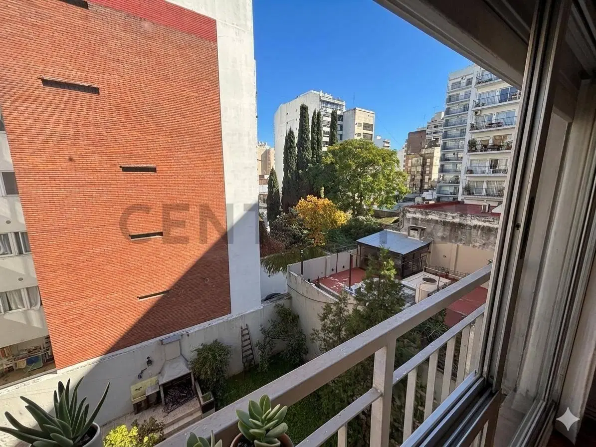 Venta Departamento 3 Ambientes en Flores | Luminoso, Silencioso, Cerca Subte A y Tren Sarmiento 4