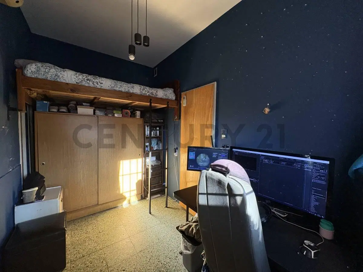 Casa Multifamiliar 6 Ambientes en Venta en Morón 5