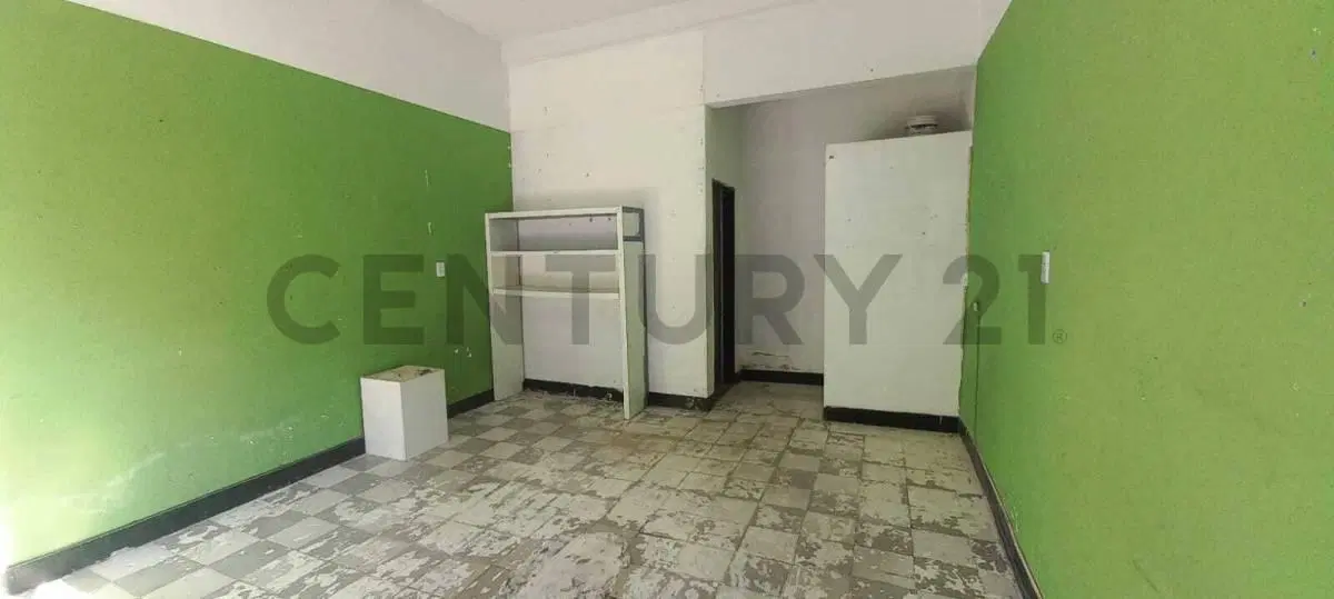 ALQUILER LOCAL en ZONA COMERCIAL BILLINGHURST, SAN MARTIN. 4