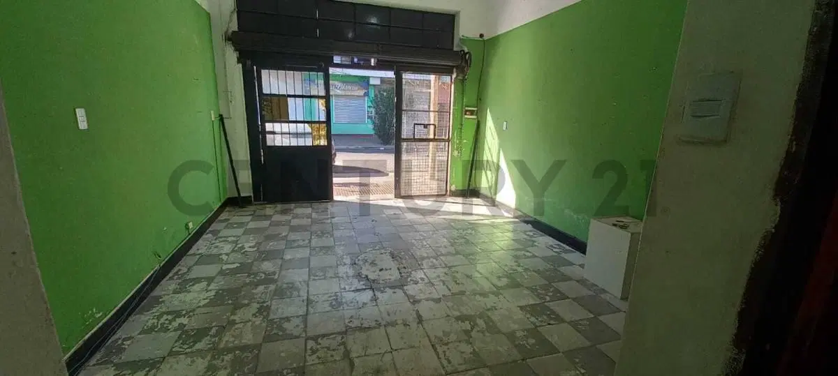 ALQUILER LOCAL en ZONA COMERCIAL BILLINGHURST, SAN MARTIN. 3