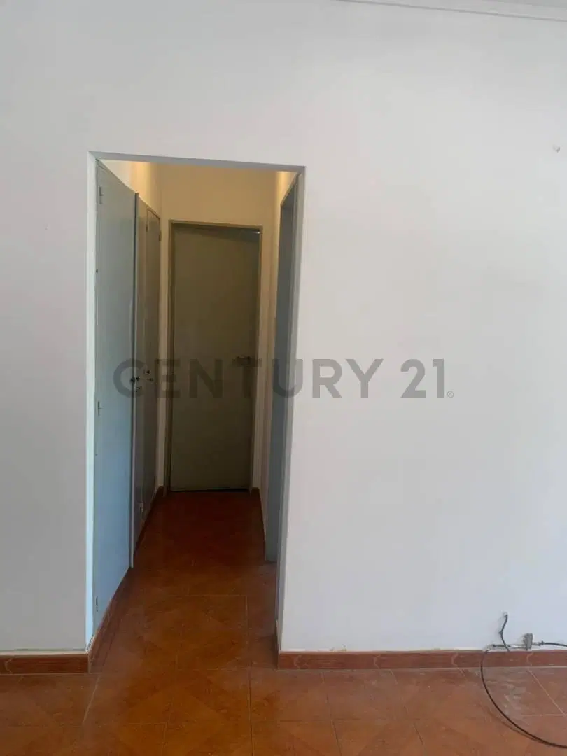 Venta departamento 2 ambientes amplio y luminoso 4