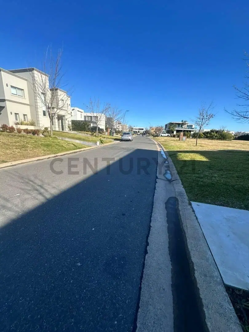 VENTA LOTE PUERTOS DEL LAGO- CEIBOS 5