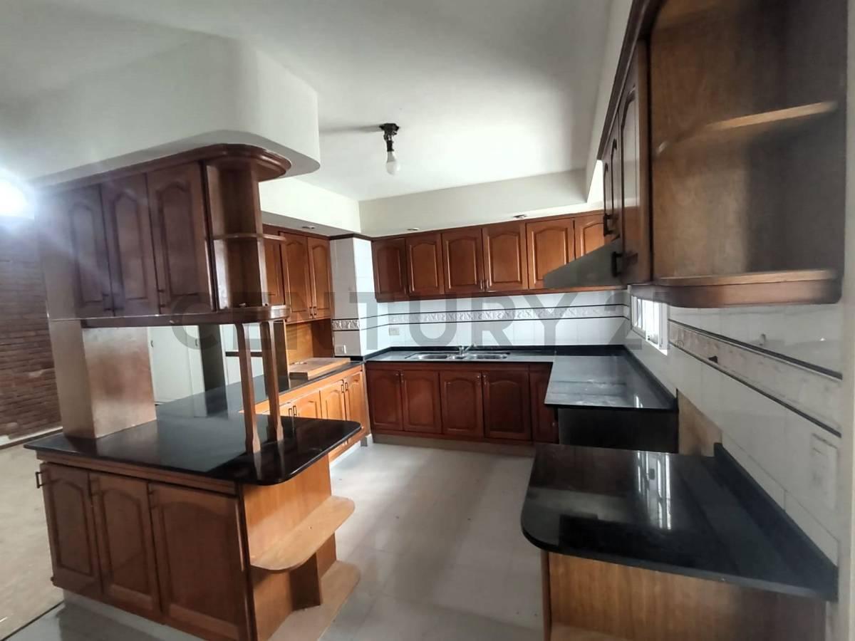 Foto de CASA EN VENTA EN EL CENTRO DE CARMEN DE ARECO, imagen 1