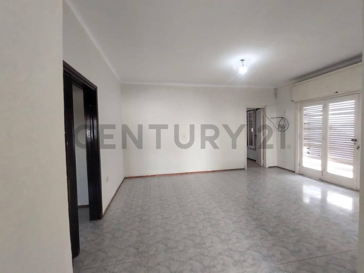 Foto de CASA EN VENTA EN EL CENTRO DE CARMEN DE ARECO, imagen 4