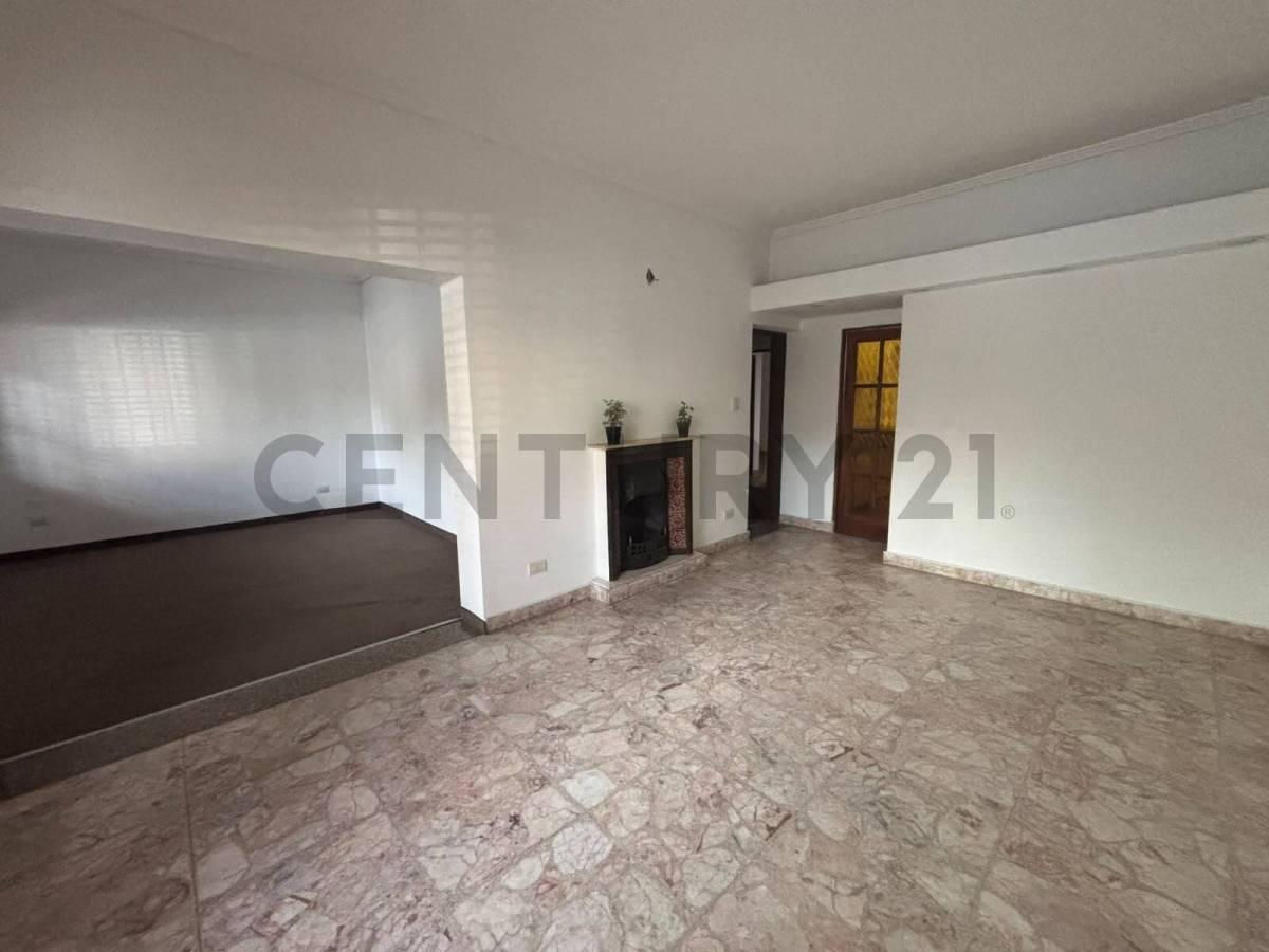 Foto de Alquiler vivienda o uso profesional | Entre Av. Cabildo y Av. del Libert, imagen 3