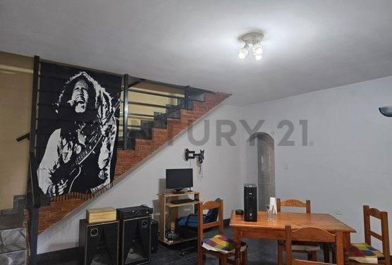 Foto de VENTA MULTIFAMILIAR 3 UNIDADES 318M2, imagen 1
