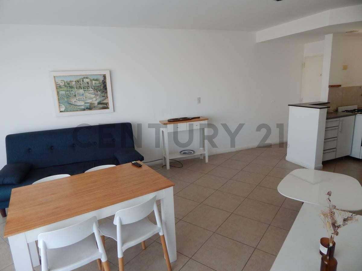 Foto de Departamento 2 ambientes en alquiler en Tigre Vista al Rio, imagen 2