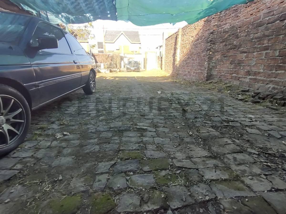 Foto de Lote 320 m2 en san justo con casa a refaccionar, imagen 2