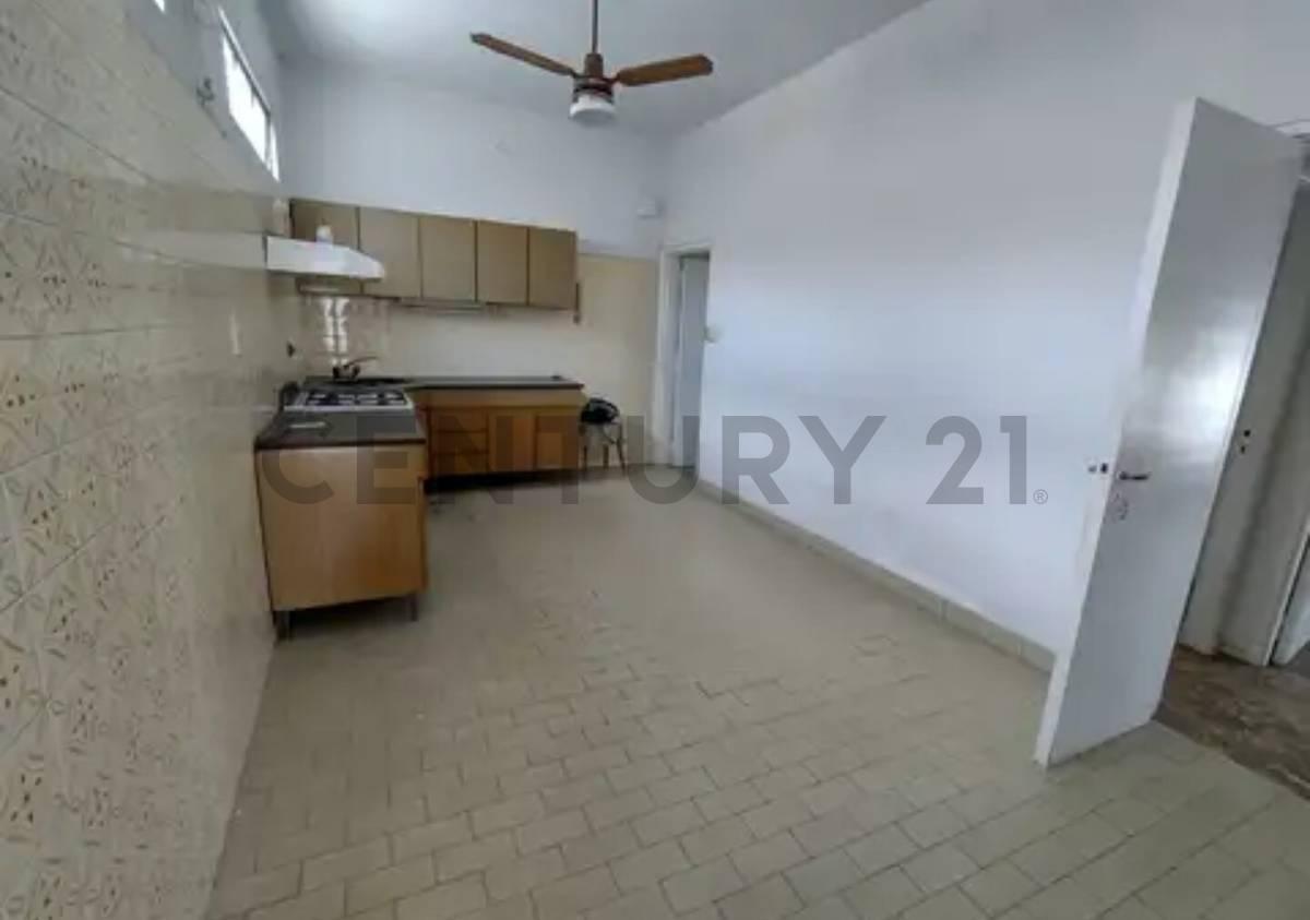 Foto de PH 3 Ambientes en 1° Piso con Terraza y Patio | Ramos Mejía, imagen 3
