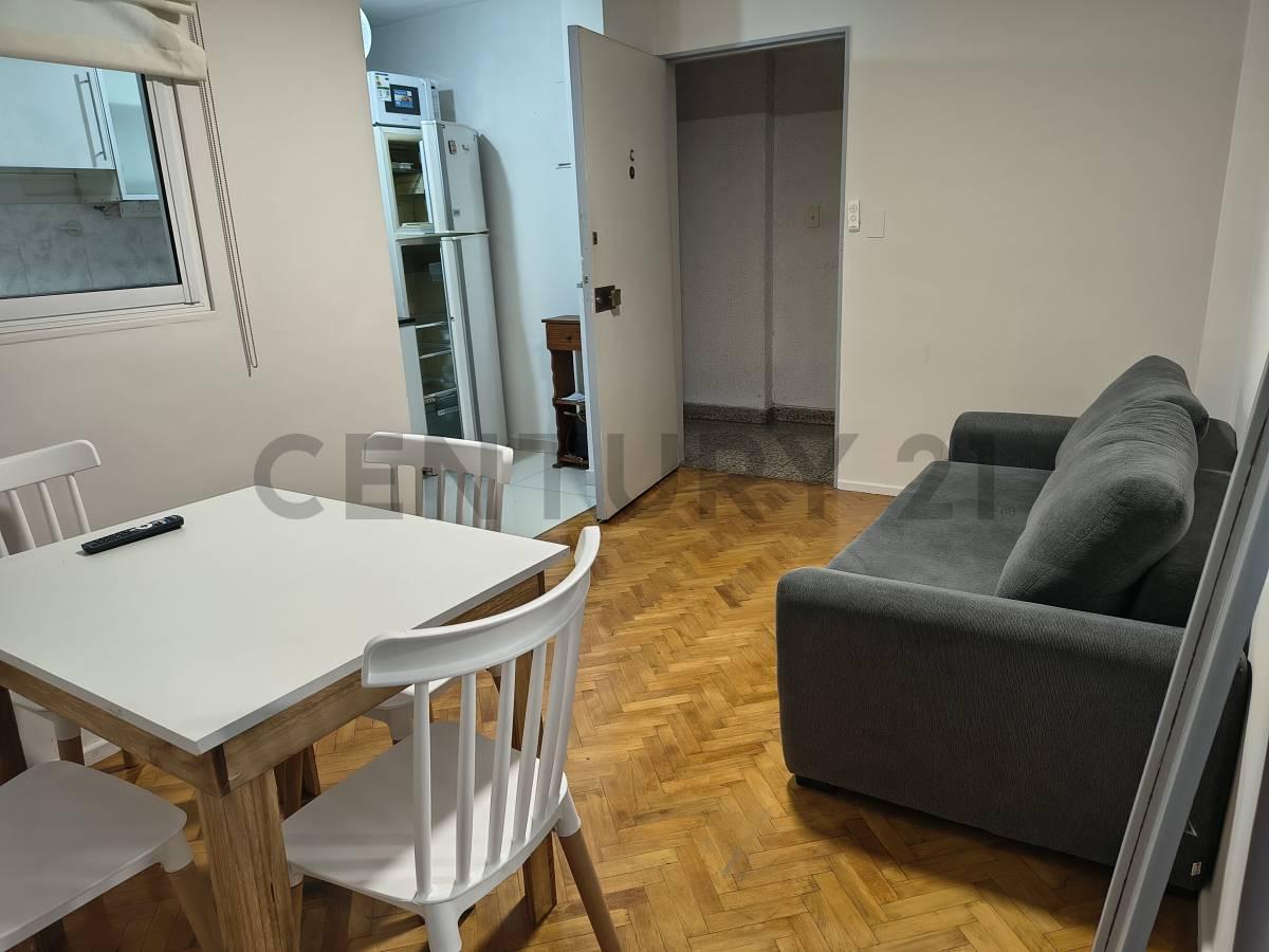 Foto de Alquiler TEMPORARIO dos ambientes RECOLETA - AMOBLADO y EQUIPADO, imagen 4