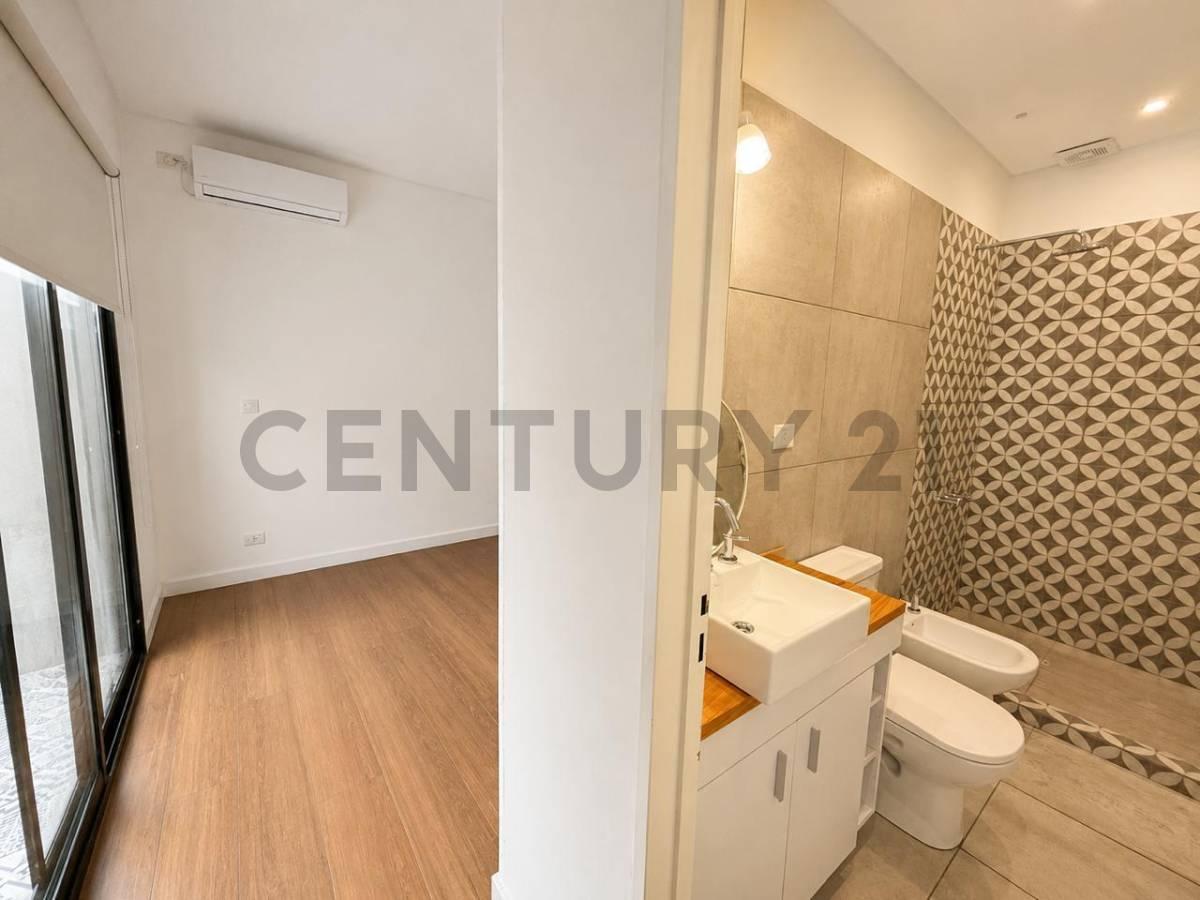 Foto de PH Tipo Casa| 3 amb reciclado| Patio+terraza+parrilla | sin expensas, imagen 3