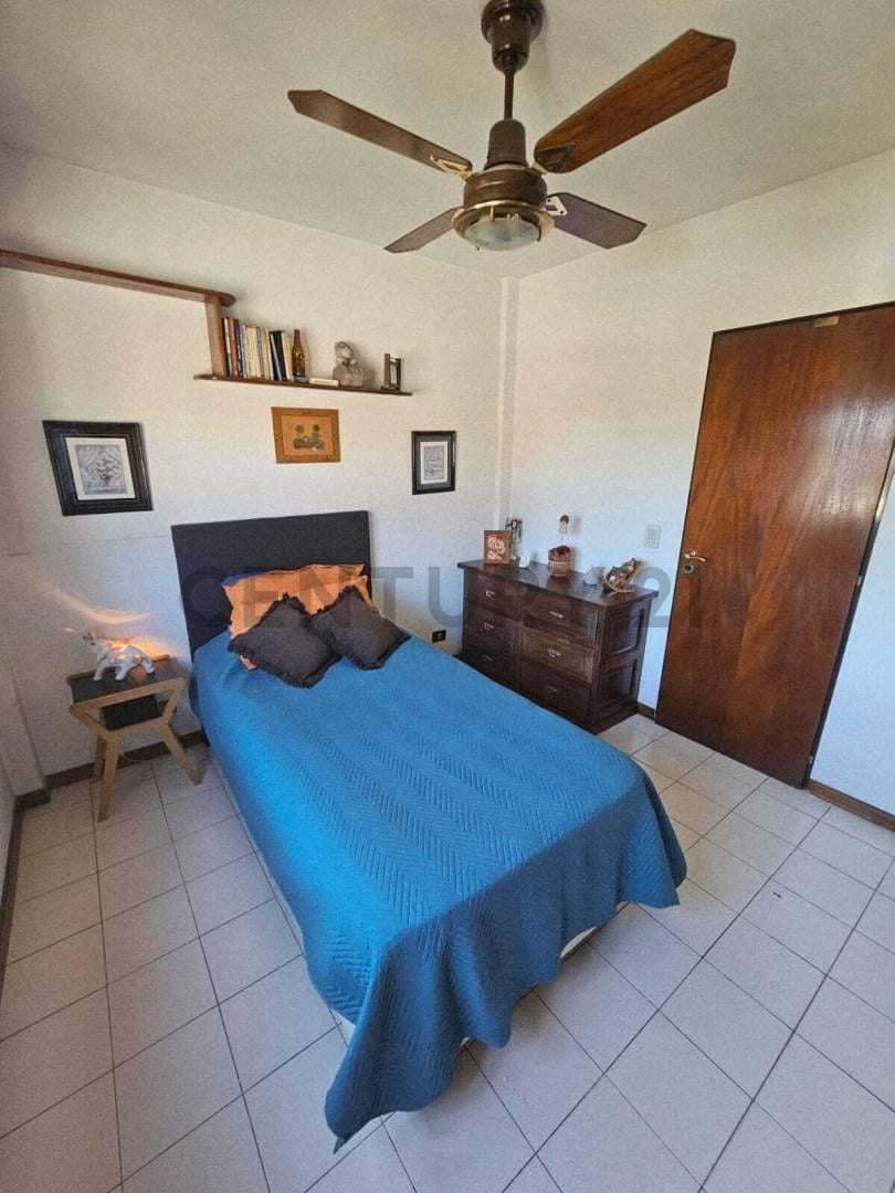 Foto de VENTA TRIPLEX 4AMB VERSALLES JARDIN TERRAZA PILETA, imagen 5