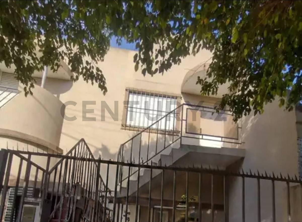 Foto de PH 3 Ambientes en 1° Piso con Terraza y Patio | Ramos Mejía, imagen 2