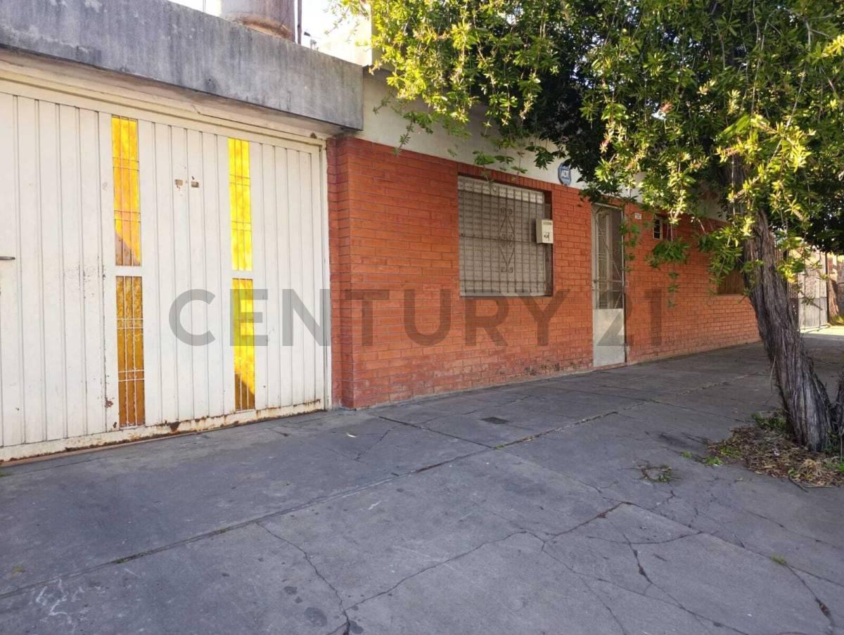 Foto de Dos Casas sobre el mismo lote - Villa Ballester, imagen 4
