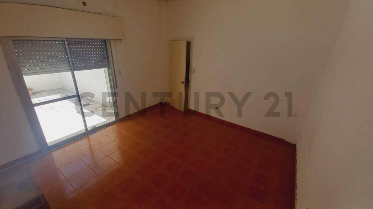 Foto de Venta de CASA DOS FAMILIAS en villa Bosch, imagen 3