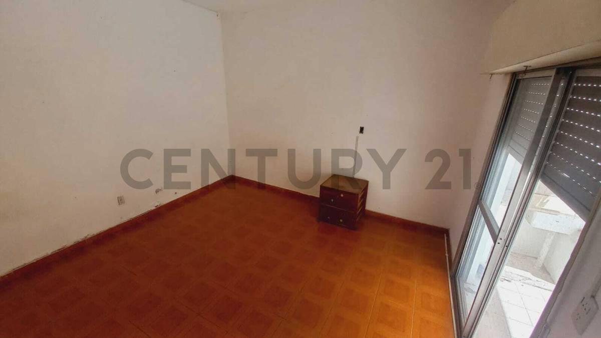 Foto de Venta de CASA DOS FAMILIAS en villa Bosch, imagen 5