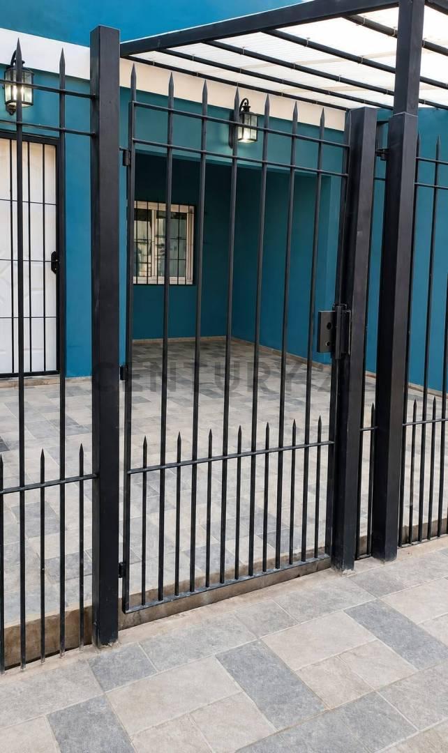 Foto de VENTA CASA 3 AMB.EN PILAR.VILLA VERDE.2 PLANTAS – PATIO – PARRILLA, imagen 1