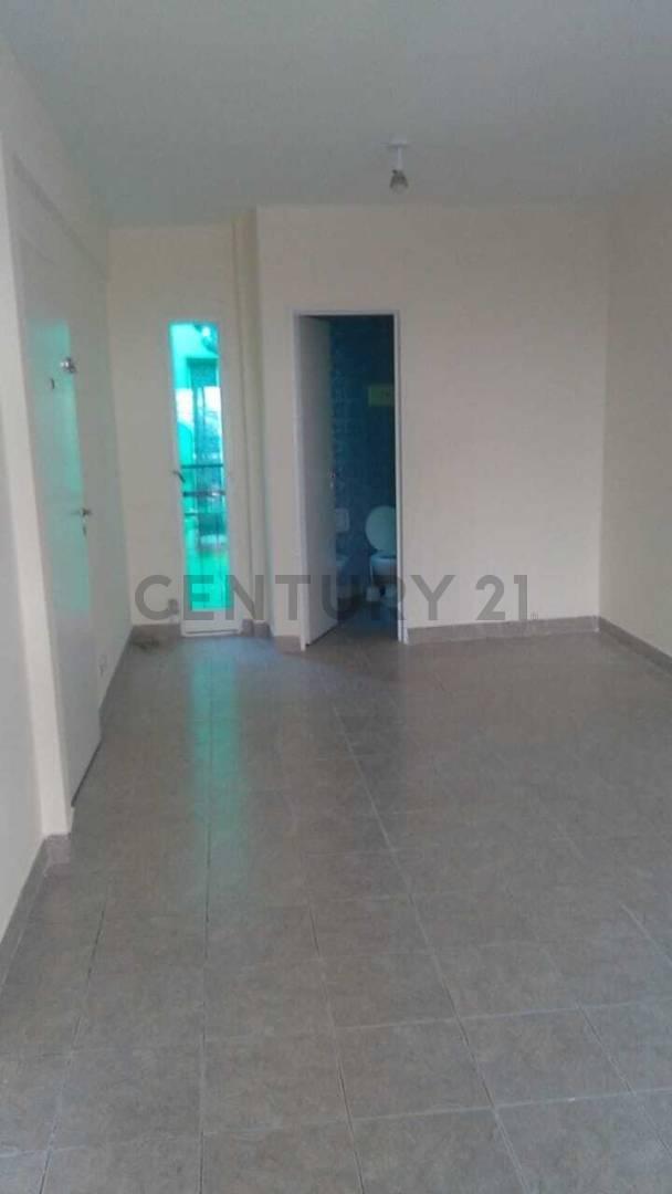 Foto de Monoambiente en alquiler Balvanera Bajas Expensas, imagen 2