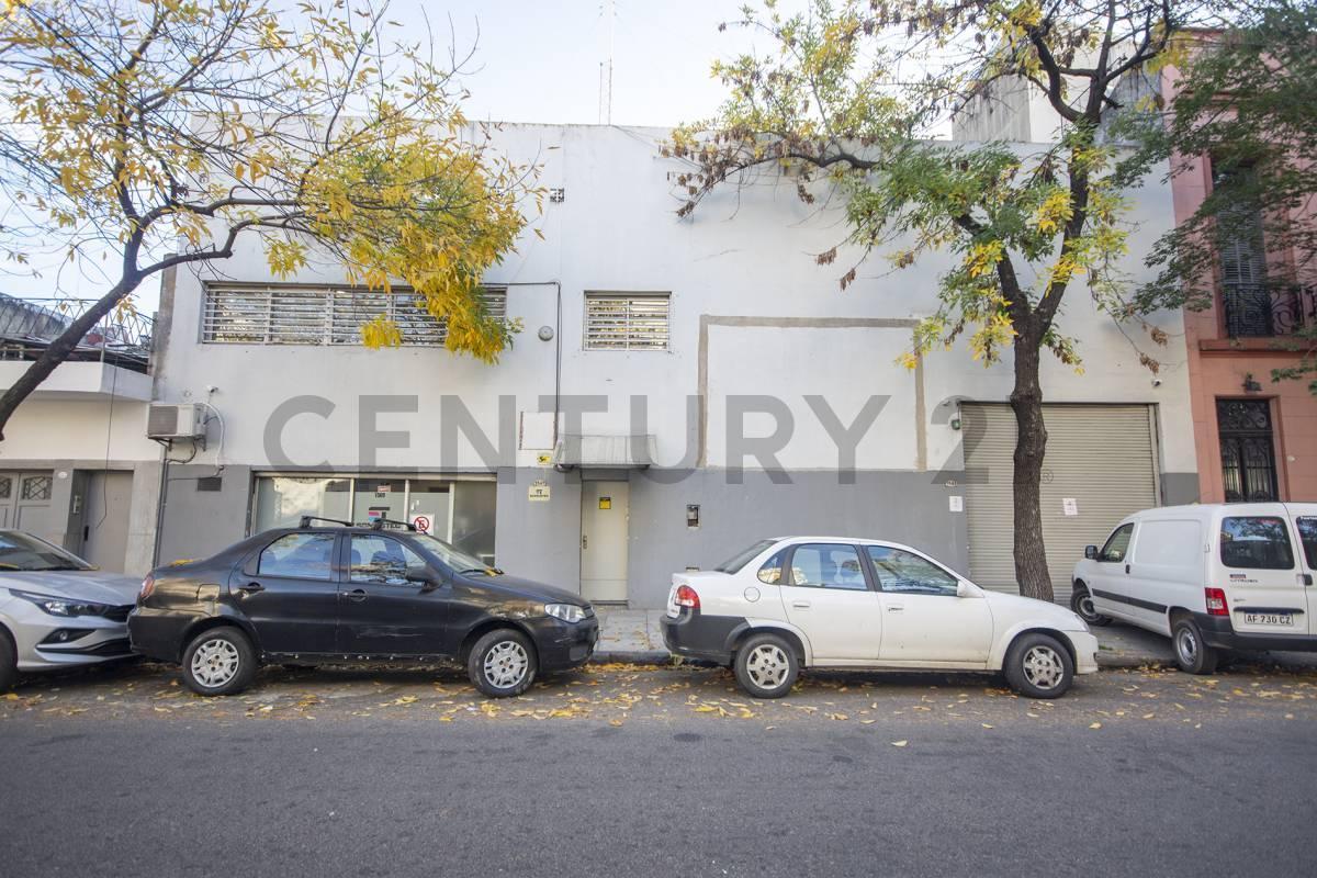 Foto de PROPIEDAD ÚNICA - OFICINAS, DEPÓSITOS Y FABRICA en PARQUE PATRICIOS /, imagen 4