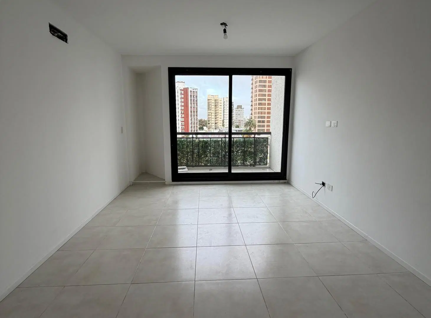 ALQUILER DEPARTAMENTO 2 AMBIENTES BERNAL 5