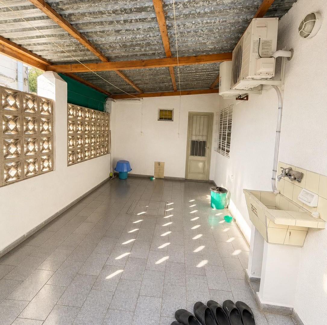Foto de Casa con segunda vivienda sobre amplio lote – Apta Crédito, imagen 4