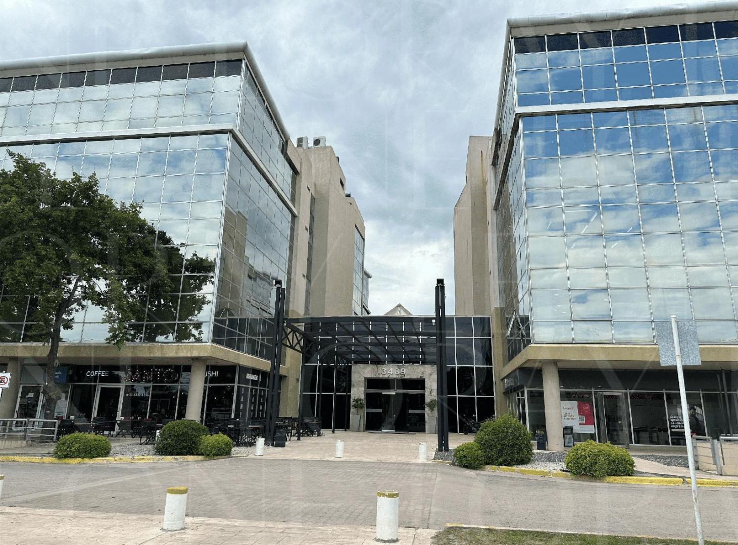 Oficina en venta, 8 ambientes, en Amaneceres Office Canning 220 mt2